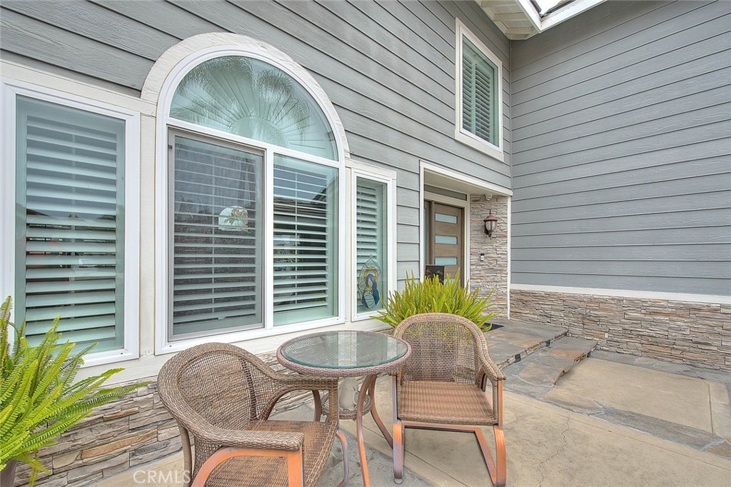 13648 Rolling Wood Circle