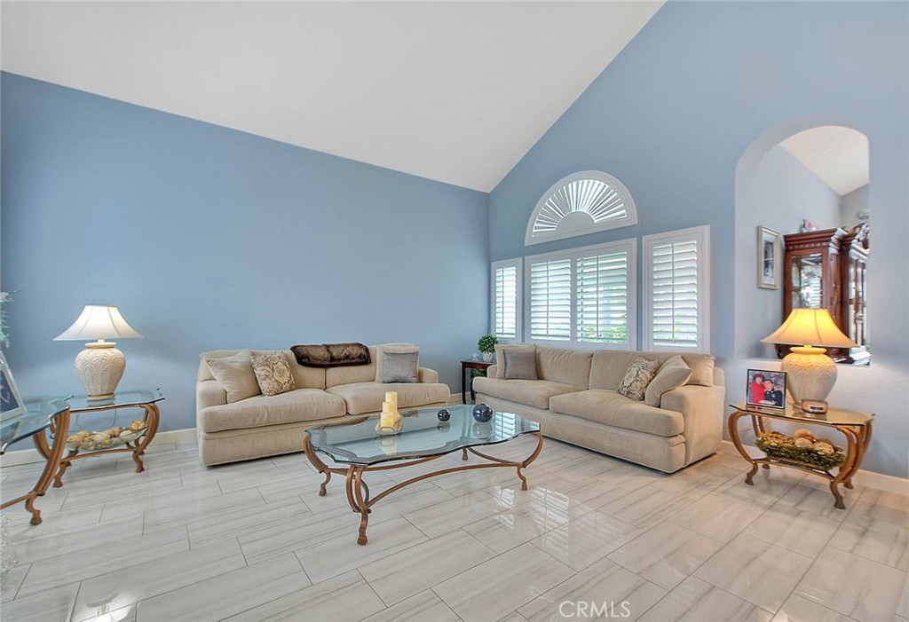13648 Rolling Wood Circle