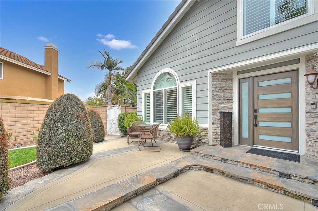 13648 Rolling Wood Circle