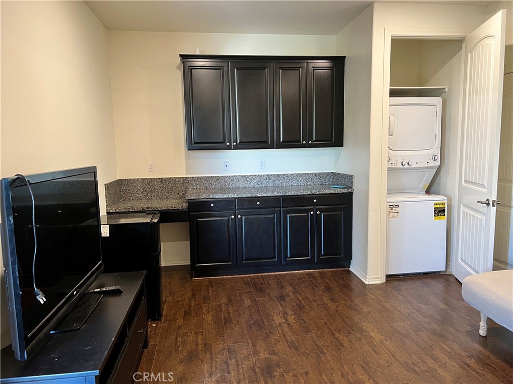 6964 Lagoon Court