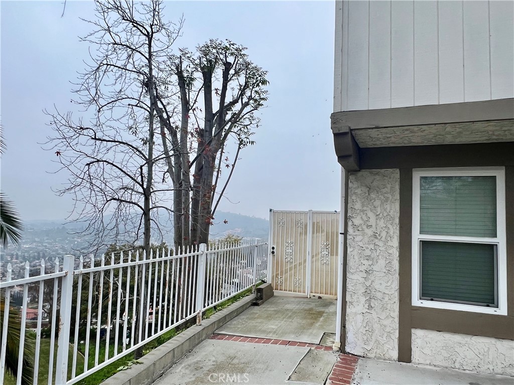 3212 Canal Point