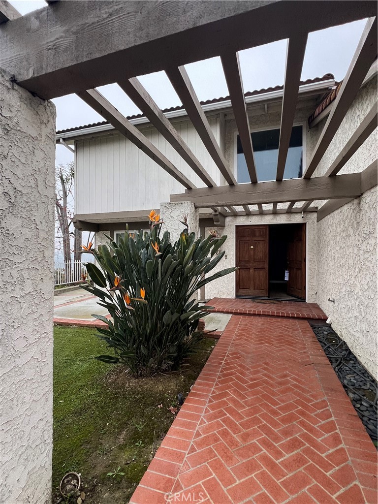 3212 Canal Point