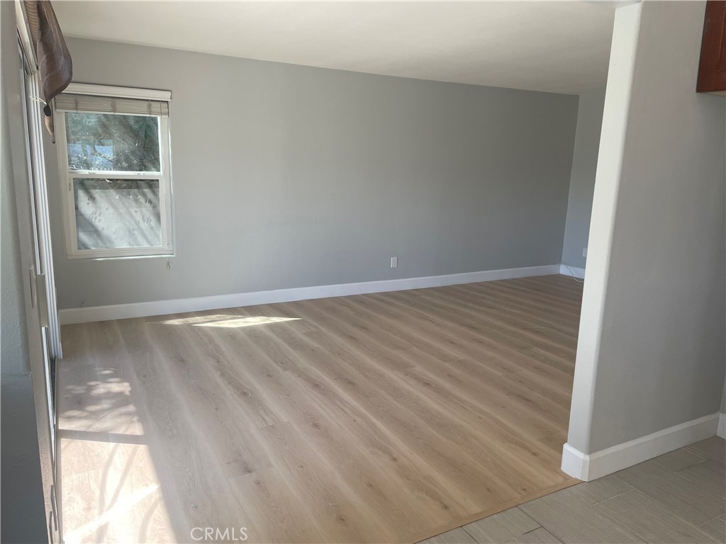 3212 Canal Point
