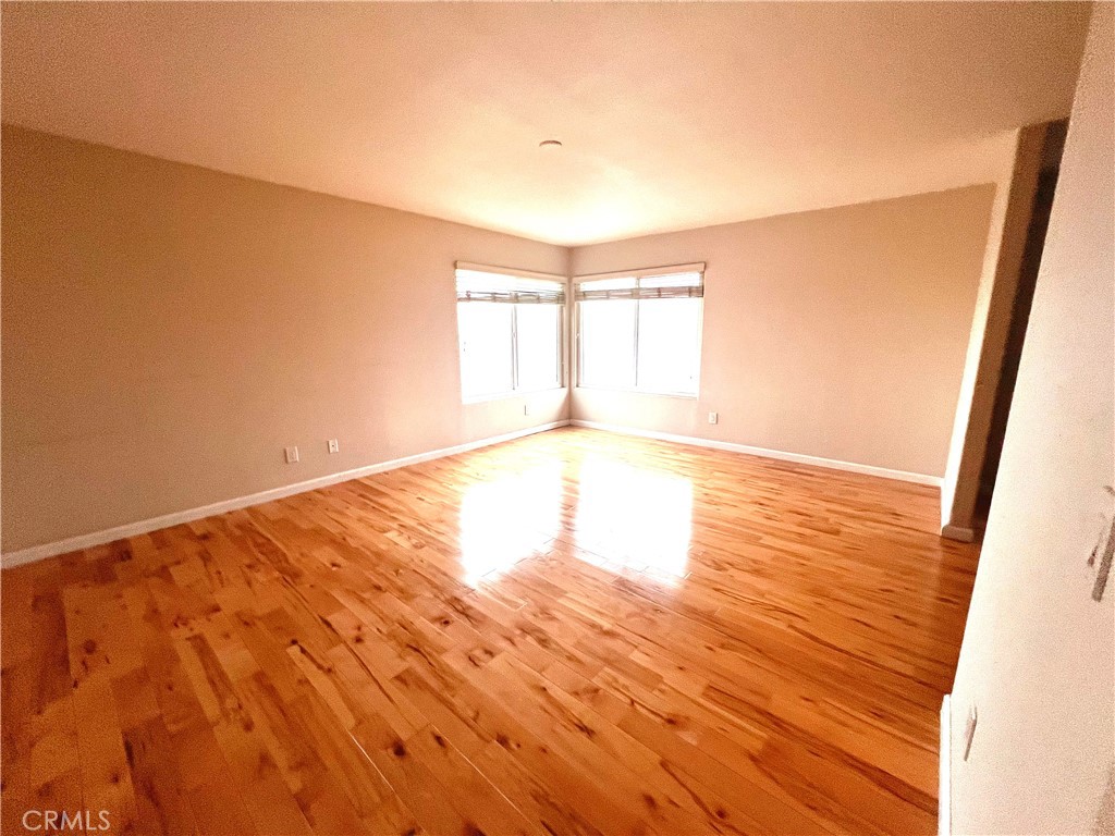 3212 Canal Point