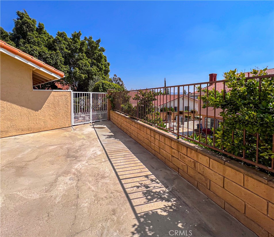 705 Flint Spear Road