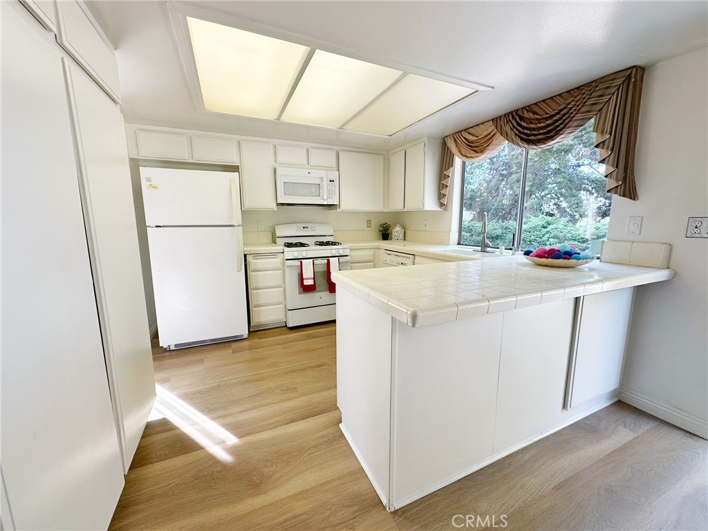 23502 Shadow Crest Place