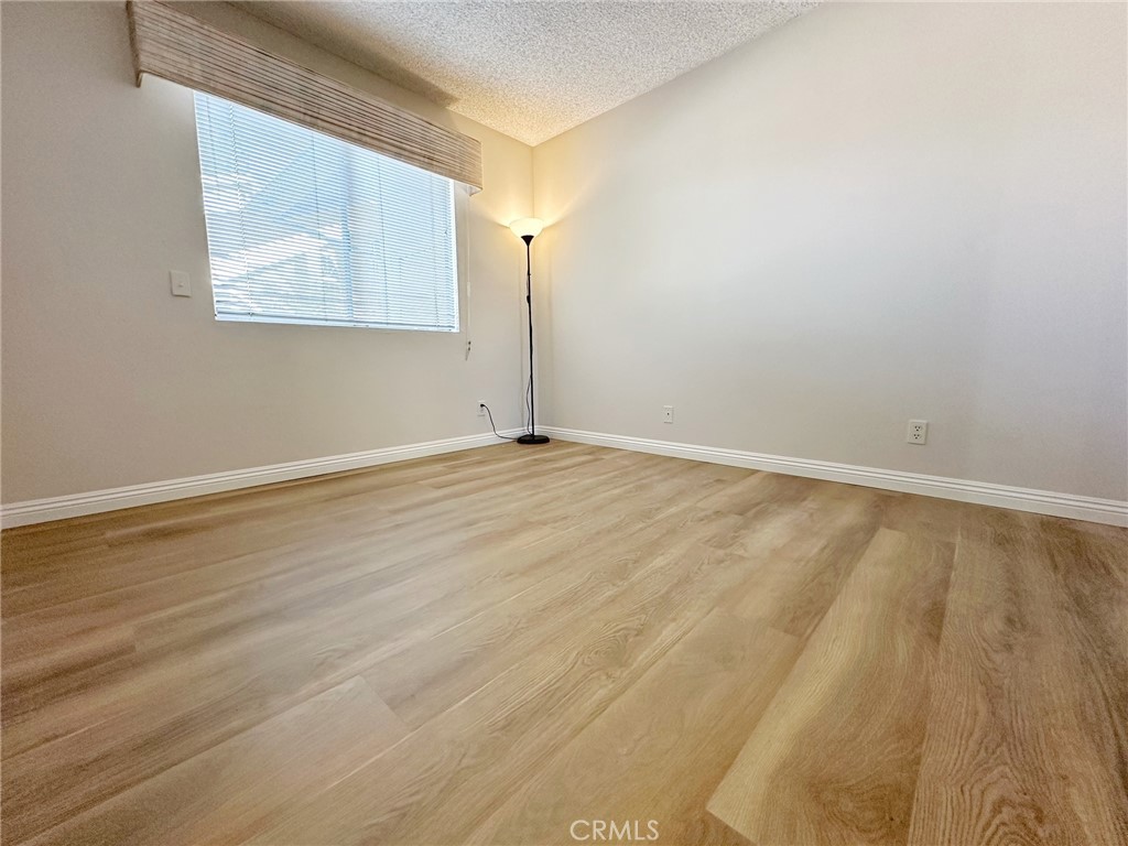 23502 Shadow Crest Place