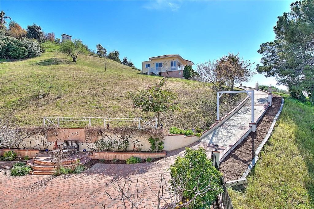 24303 Northview Place