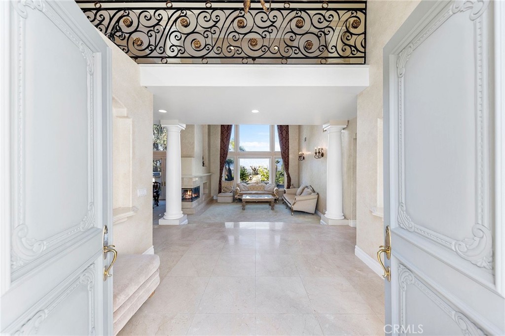 2825 Countrywood Lane