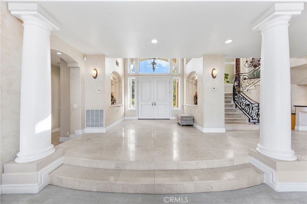 2825 Countrywood Lane