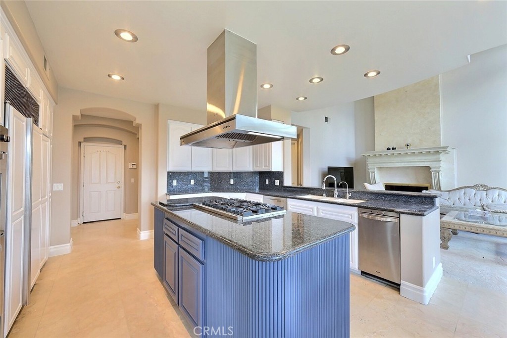 2825 Countrywood Lane