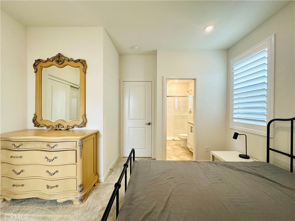 15658 Caterpillar Drive