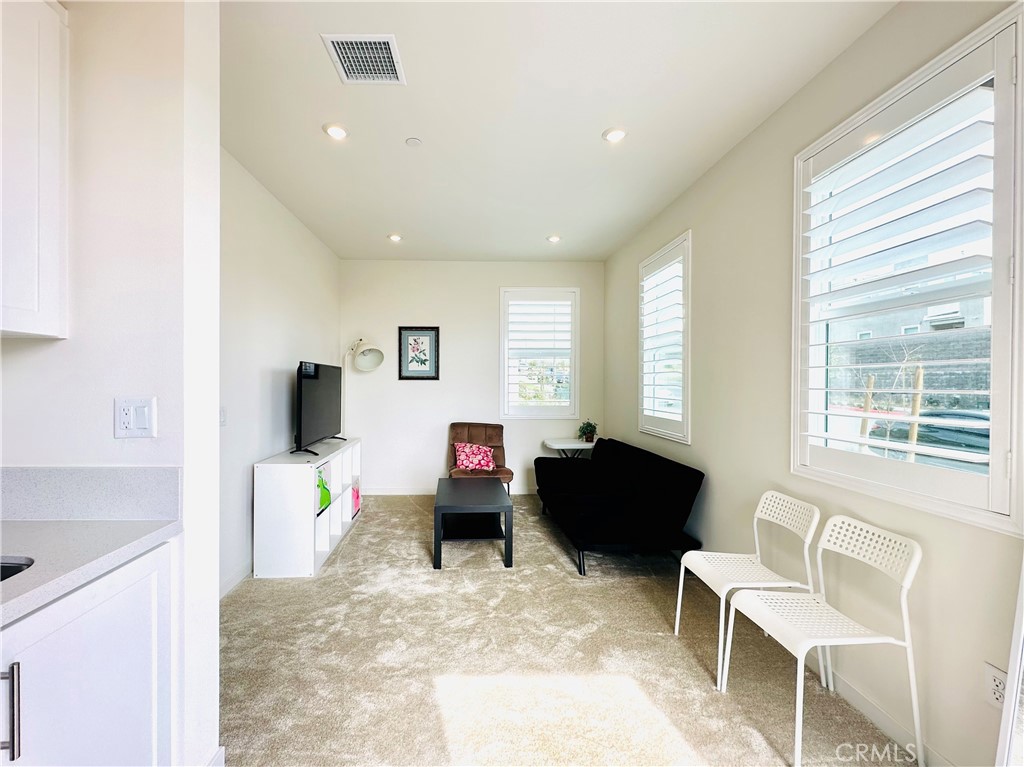 15658 Caterpillar Drive