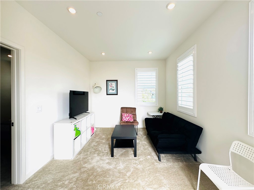 15658 Caterpillar Drive