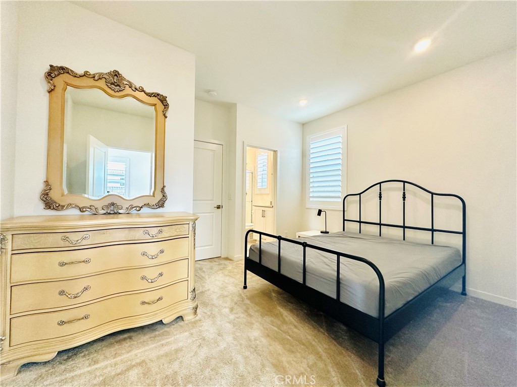 15658 Caterpillar Drive