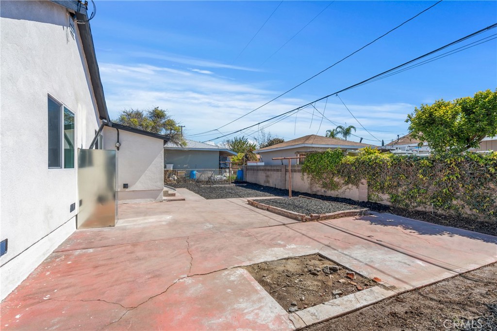 1104 Vineland Avenue