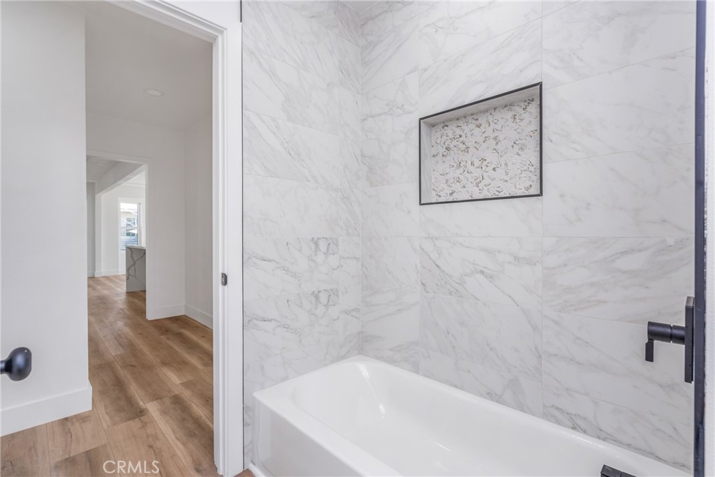 1104 Vineland Avenue