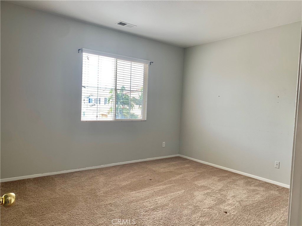 11935 Silver Loop