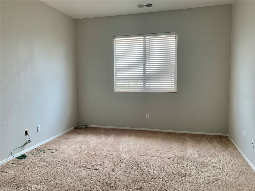 11935 Silver Loop