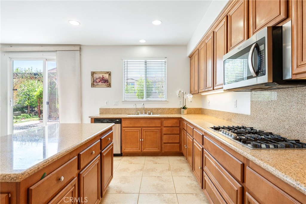 13070 Holmwood Ct