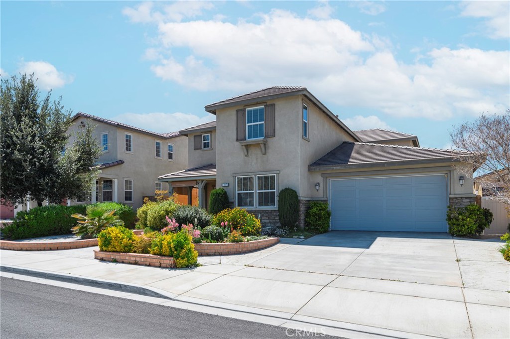 13070 Holmwood Ct