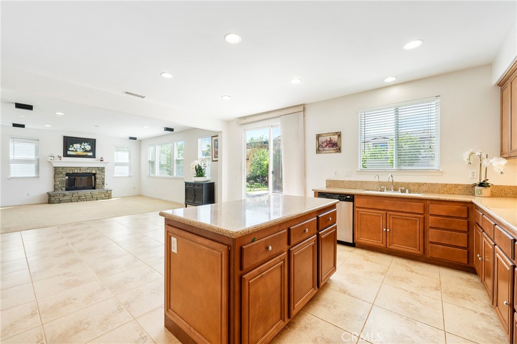 13070 Holmwood Ct