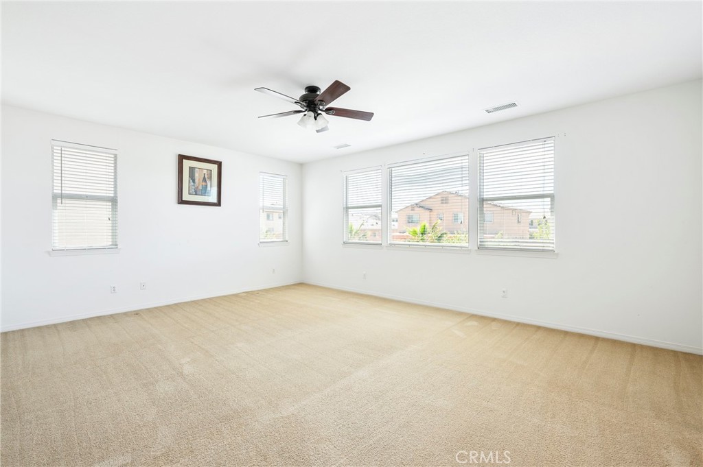13070 Holmwood Ct