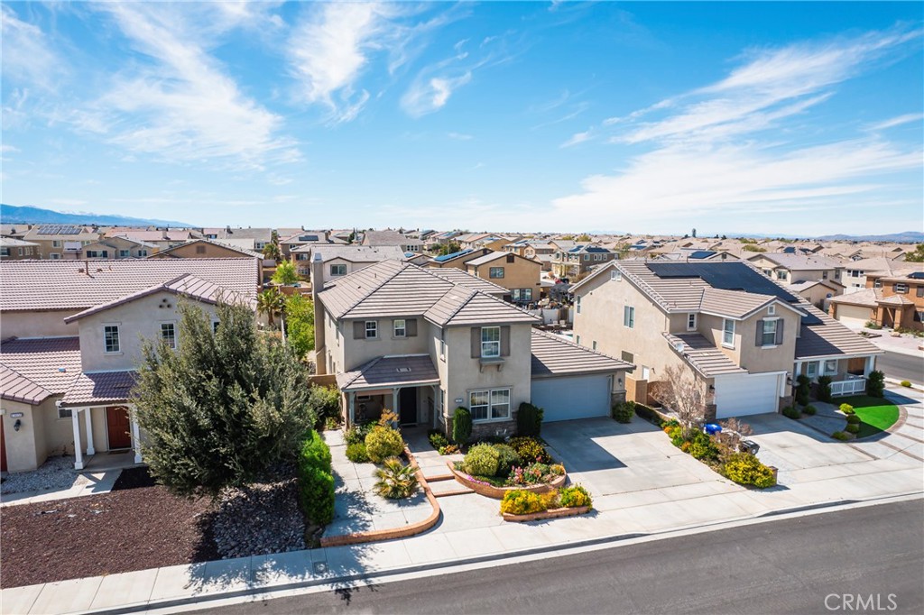 13070 Holmwood Ct
