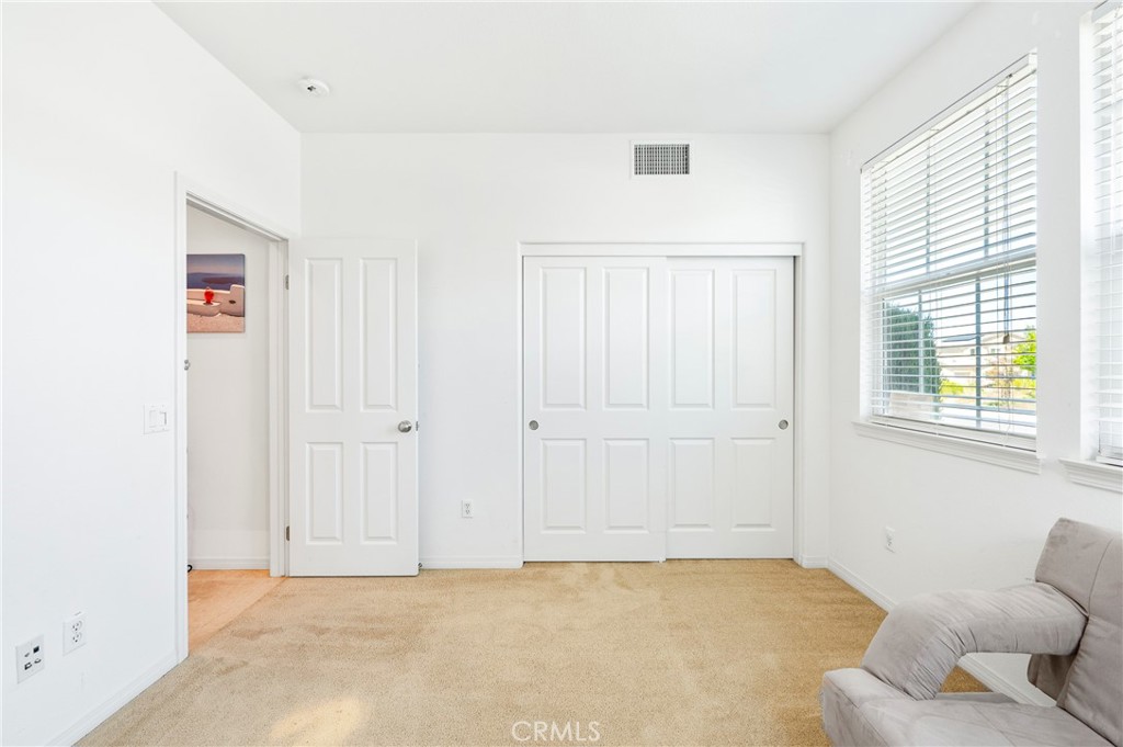 13070 Holmwood Ct