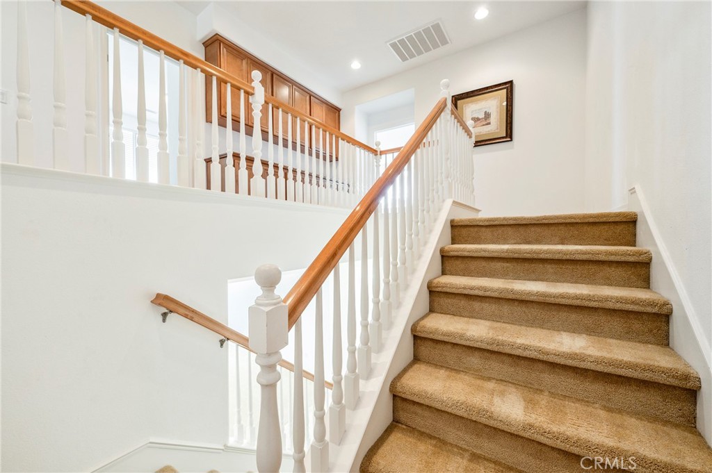 13070 Holmwood Ct