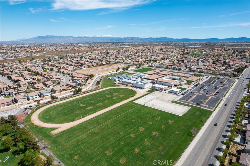 13070 Holmwood Ct