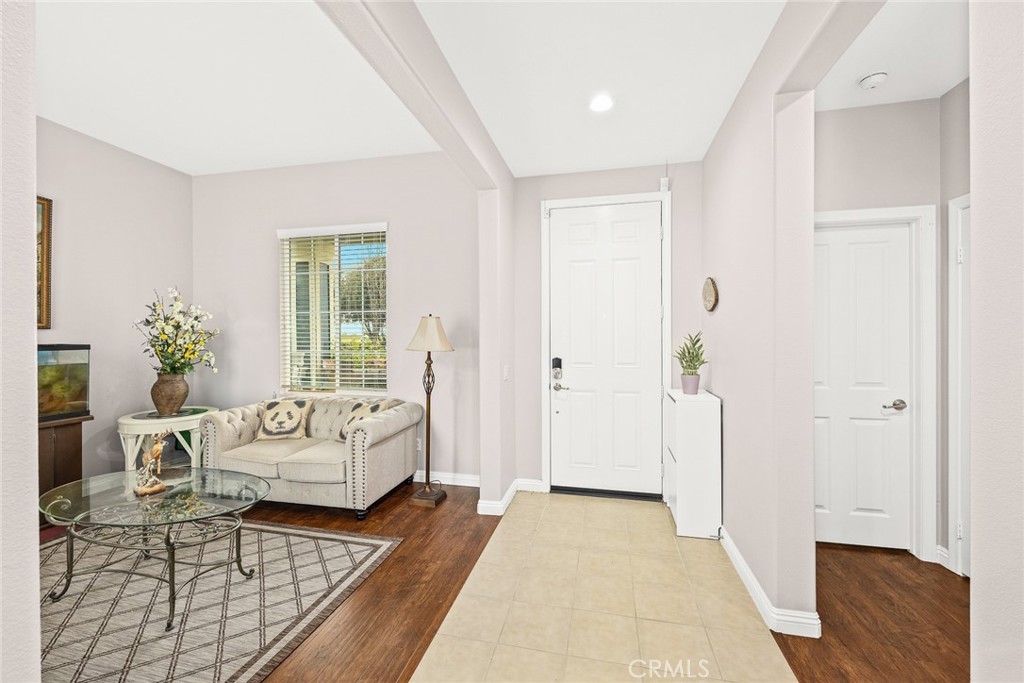 6530 Vanderbilt Street