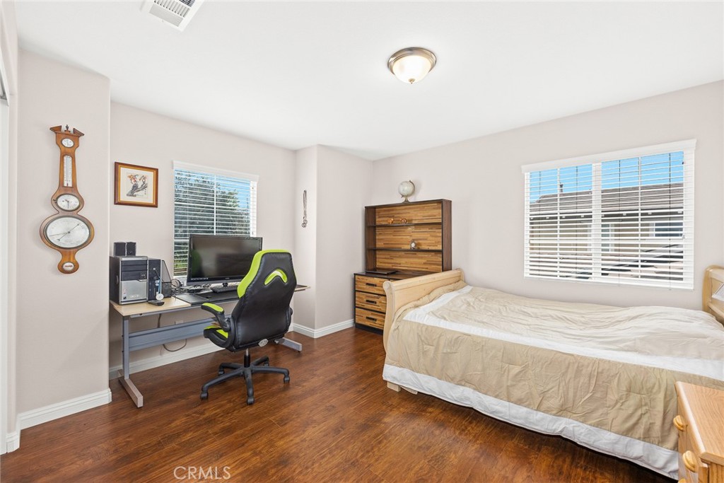 6530 Vanderbilt Street