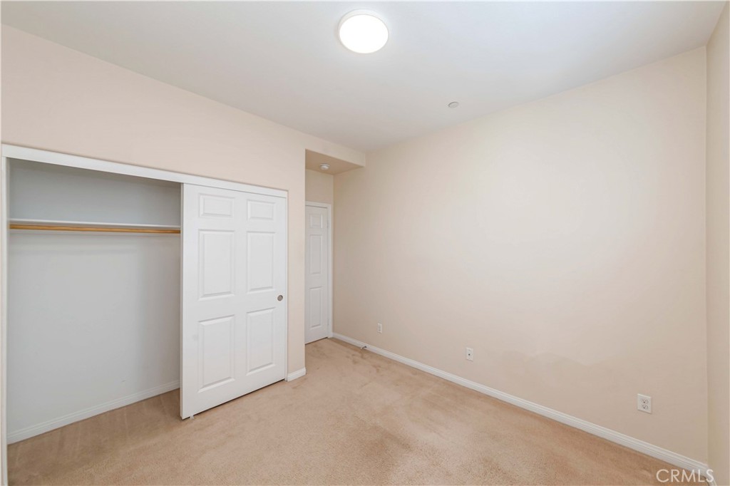 6949 Riverside Drive