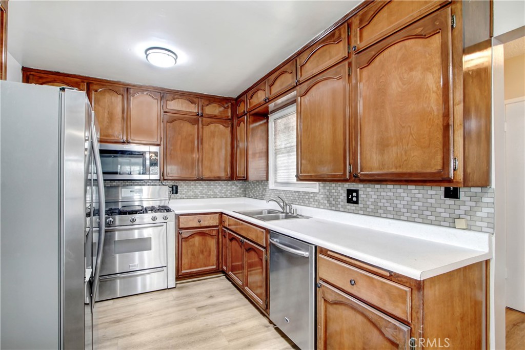 617 Broadmoor Avenue