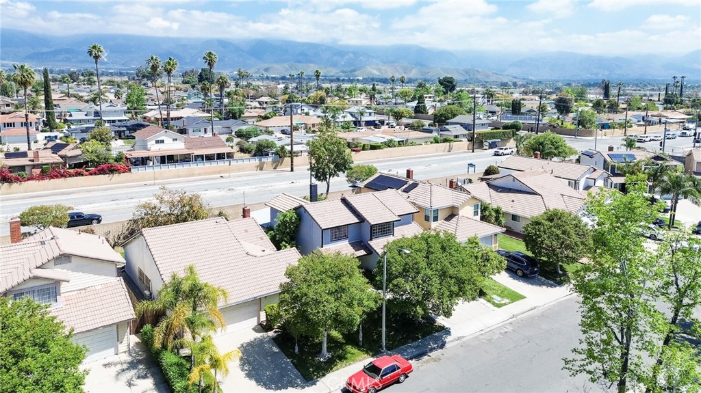852 E Mesa Drive