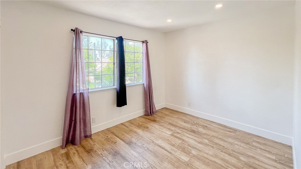852 E Mesa Drive