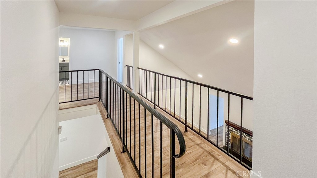 852 E Mesa Drive