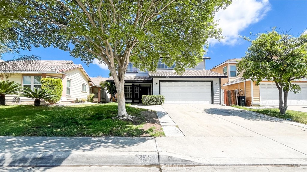852 E Mesa Drive