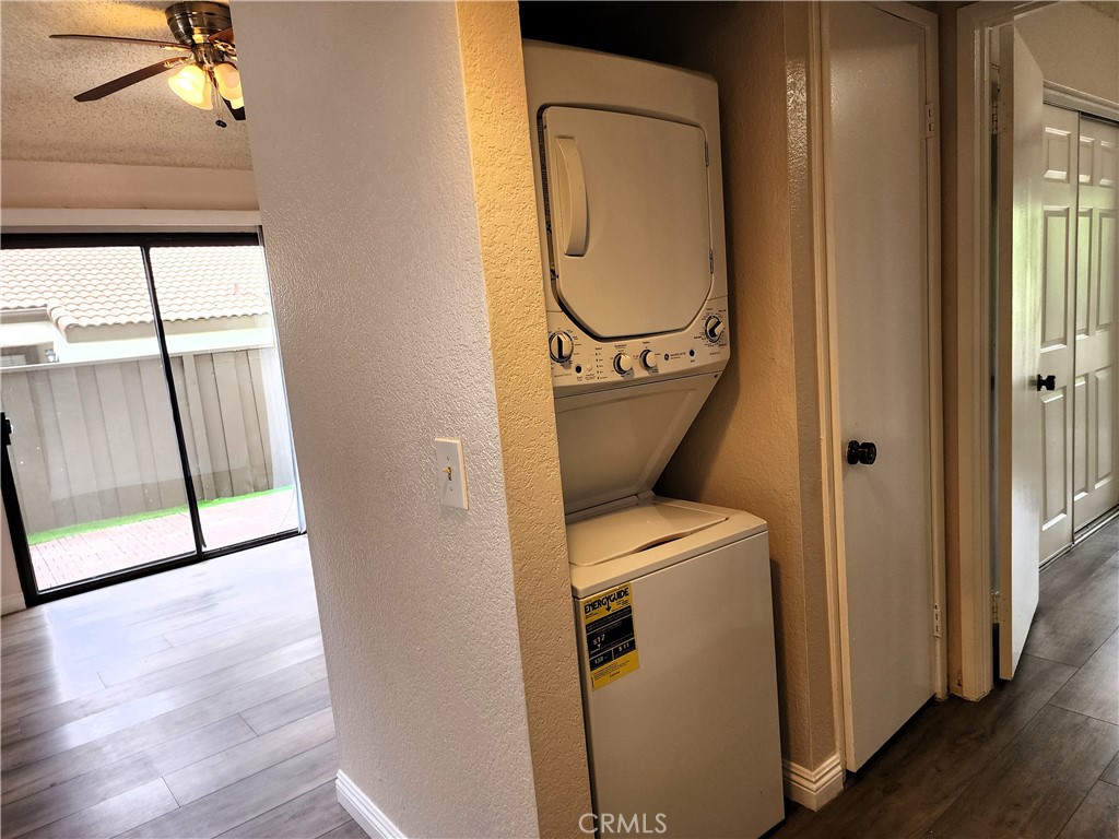 22725 Lakeway Drive 389