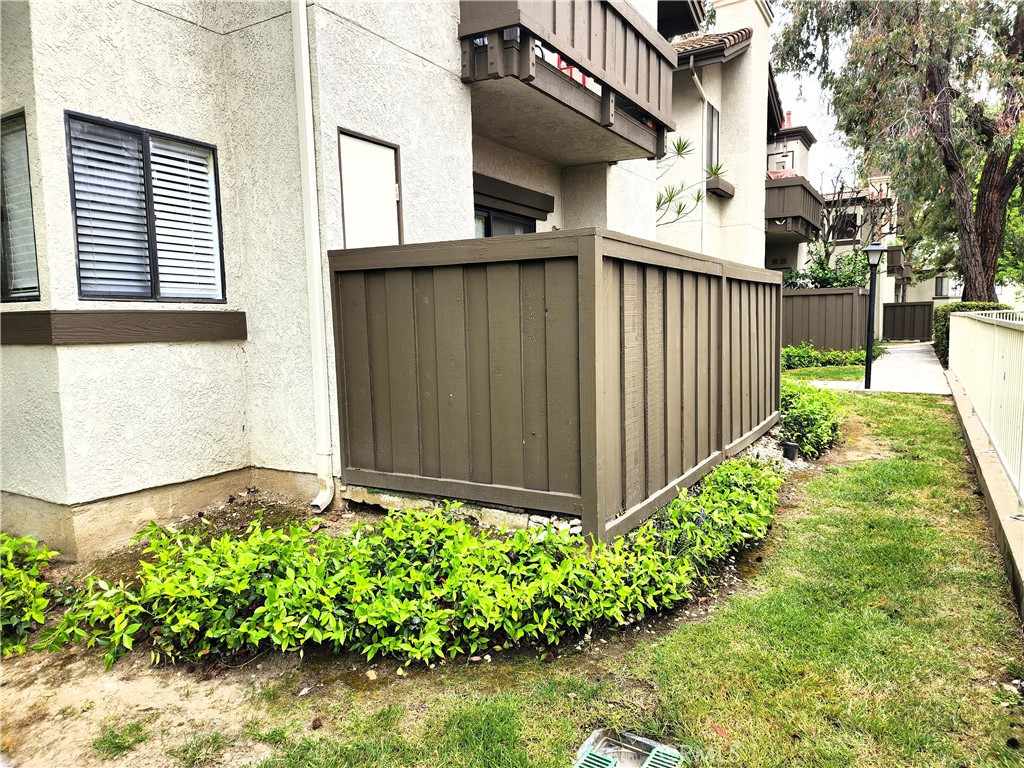 22725 Lakeway Drive 389