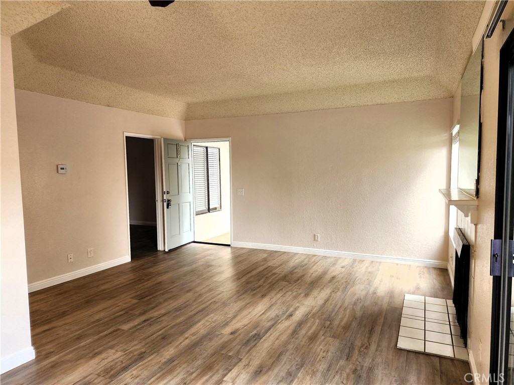 22725 Lakeway Drive 389