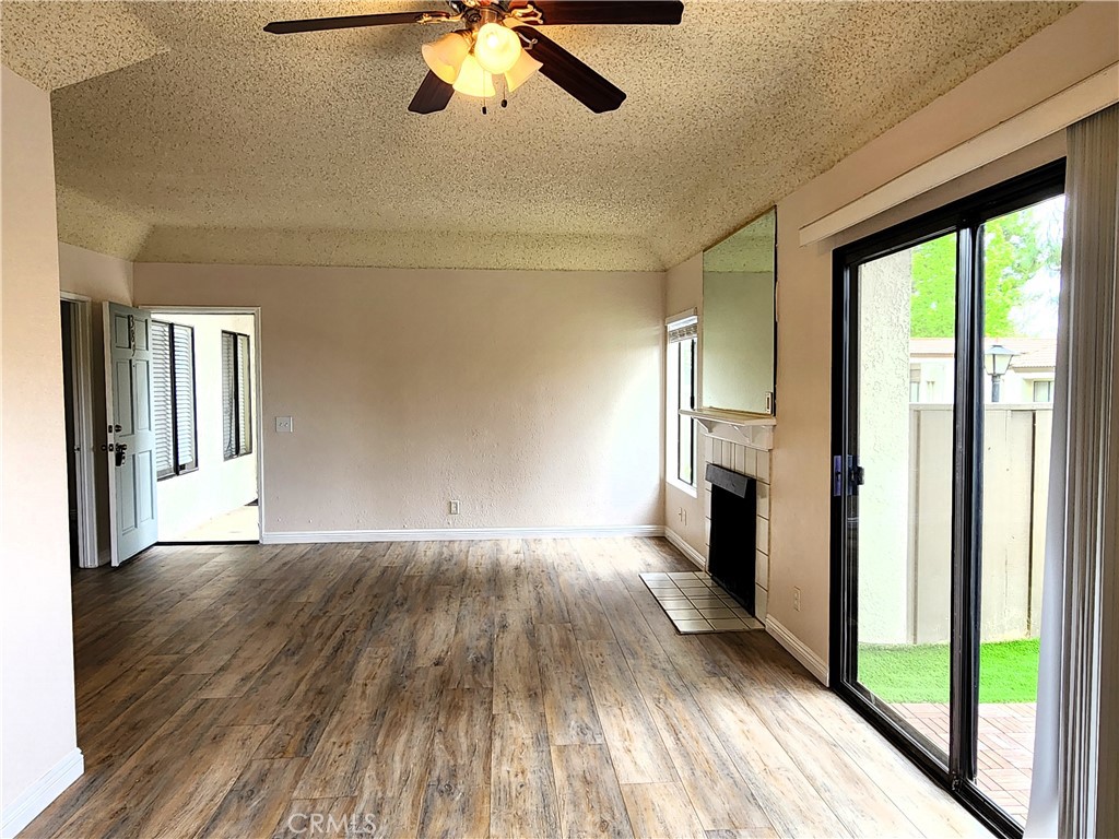 22725 Lakeway Drive 389