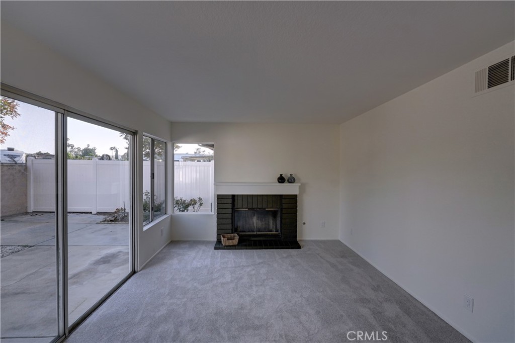 4385 Ironwood Dr