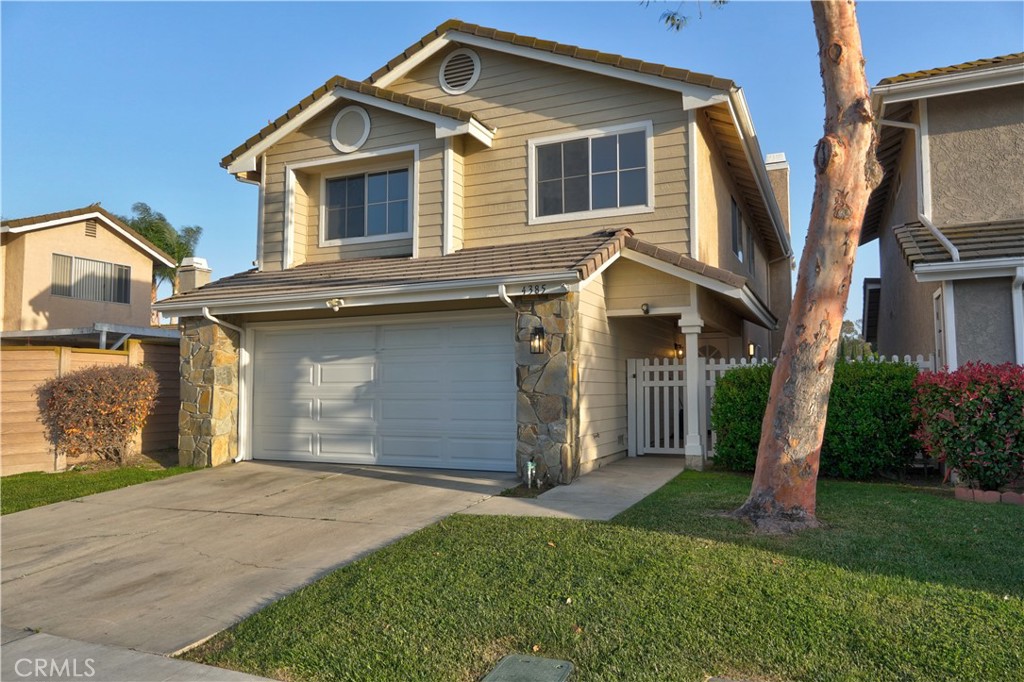 4385 Ironwood Dr