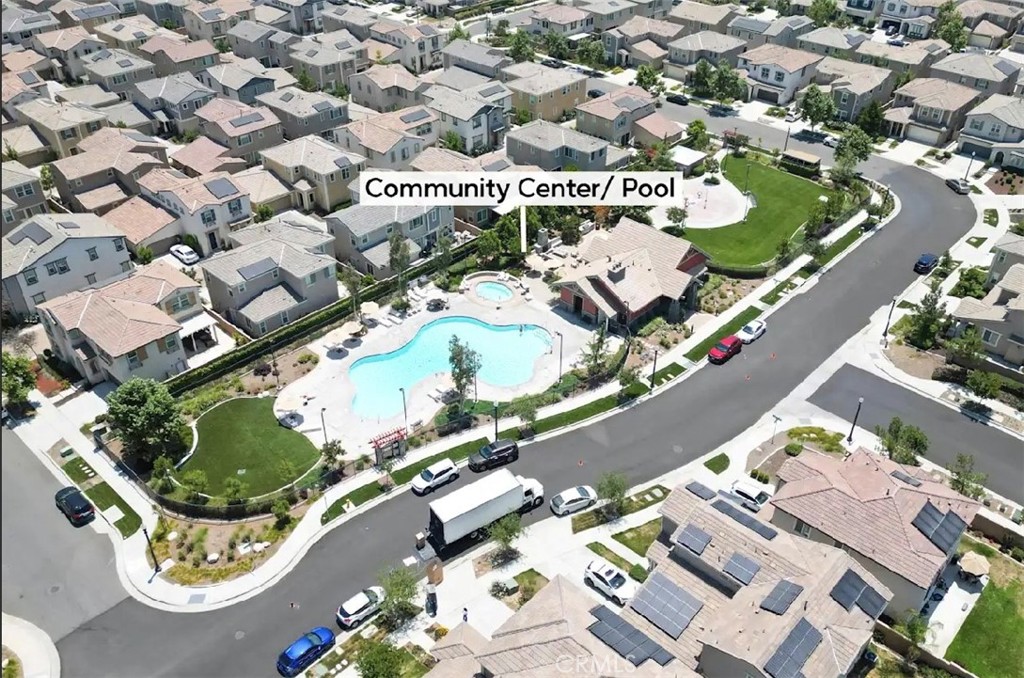 3247 E Yosemite Drive