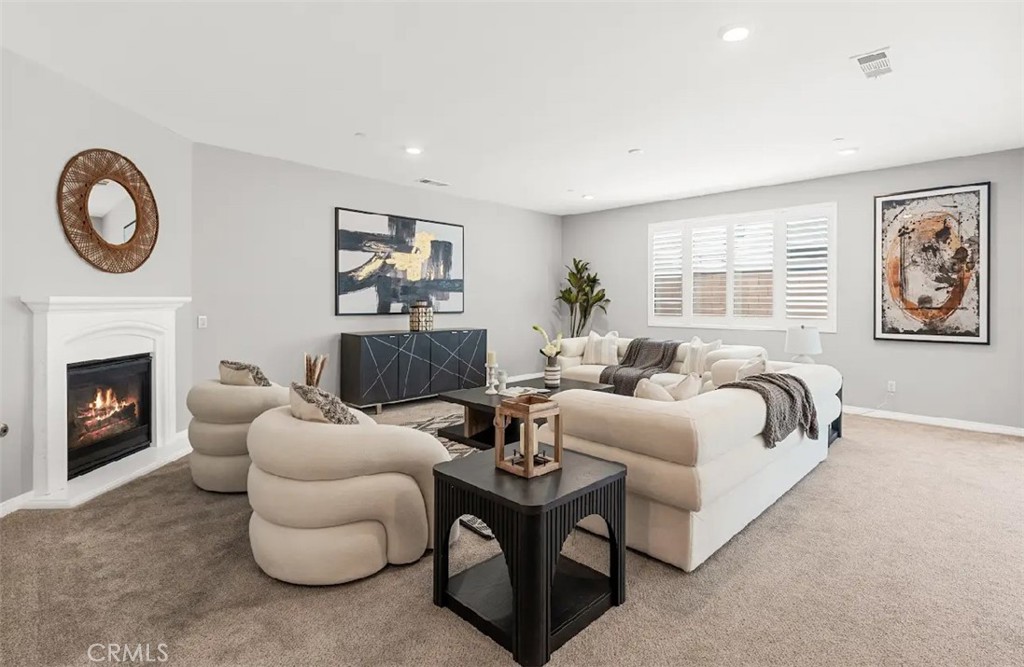 3247 E Yosemite Drive