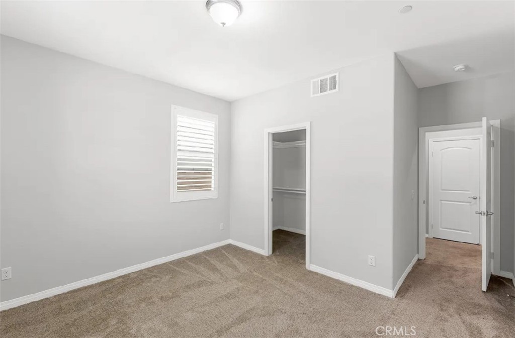 3247 E Yosemite Drive