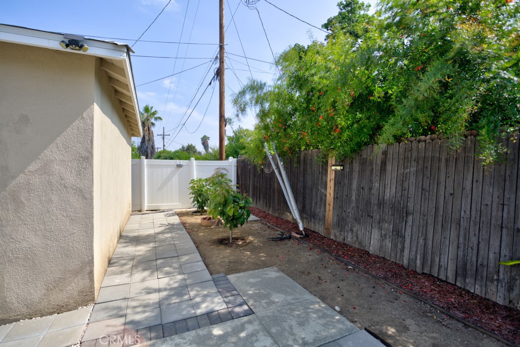 4486 Douglass Avenue