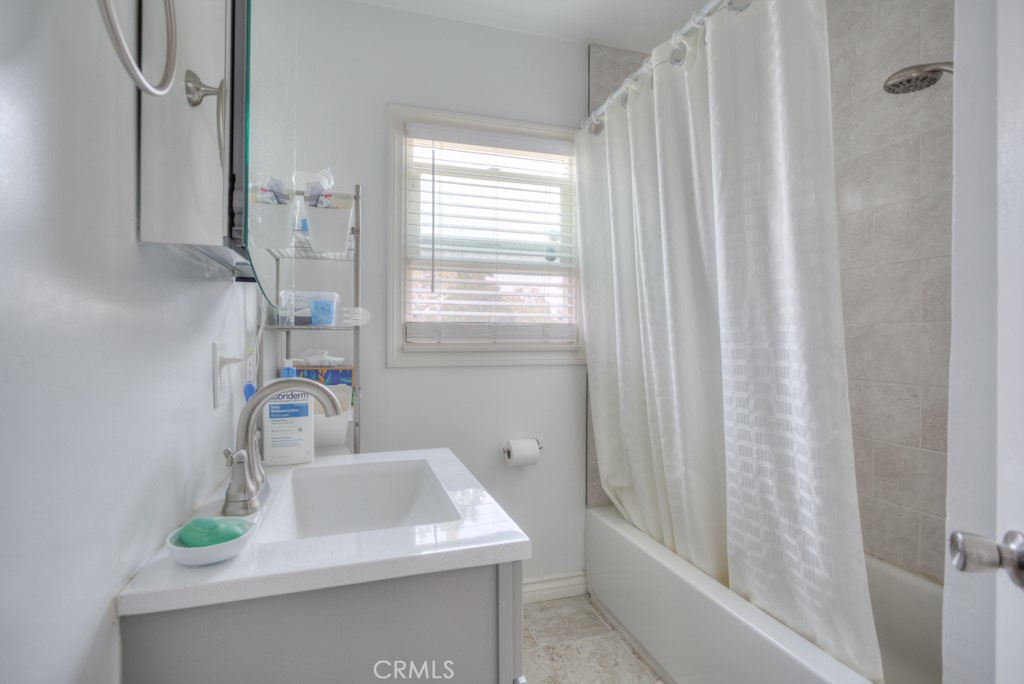 4486 Douglass Avenue